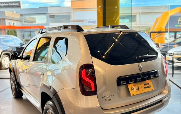imagem-https://www.socarrao.com.br/sc-vehicle-images-prod/4410596/1792584974014-763ec468-3901-4d3f-98e8-7a6c8fdfce12.jpg