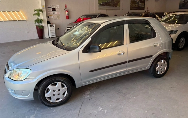 imagem-https://www.socarrao.com.br/sc-vehicle-images-prod/4410645/1792585177766-cByWFIgwj0PRRhi3uSCJP4IFgZ0QHx0T.jpg