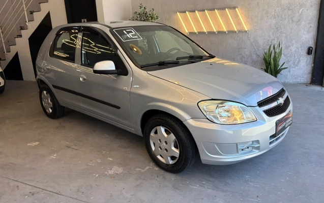 imagem-https://www.socarrao.com.br/sc-vehicle-images-prod/4410645/1792585177769-3lFbV41bfep6hoV9biDSONZRHL5fnFsQ.jpg
