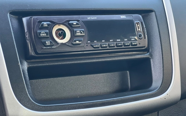 imagem-https://www.socarrao.com.br/sc-vehicle-images-prod/4410725/1792585412120-V2hhdHNBcHAgSW1hZ2UgMjAyNi0xMC0yMCBhdCAxNi4yOS41Ny5qcGVn.jpeg