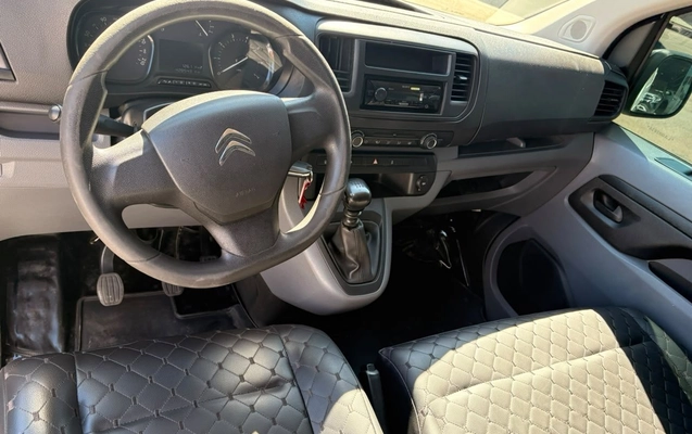 imagem-https://www.socarrao.com.br/sc-vehicle-images-prod/4410729/1792585437650-b45c0e54bc59452887e87b713d7821f0_1792585170210.jpg