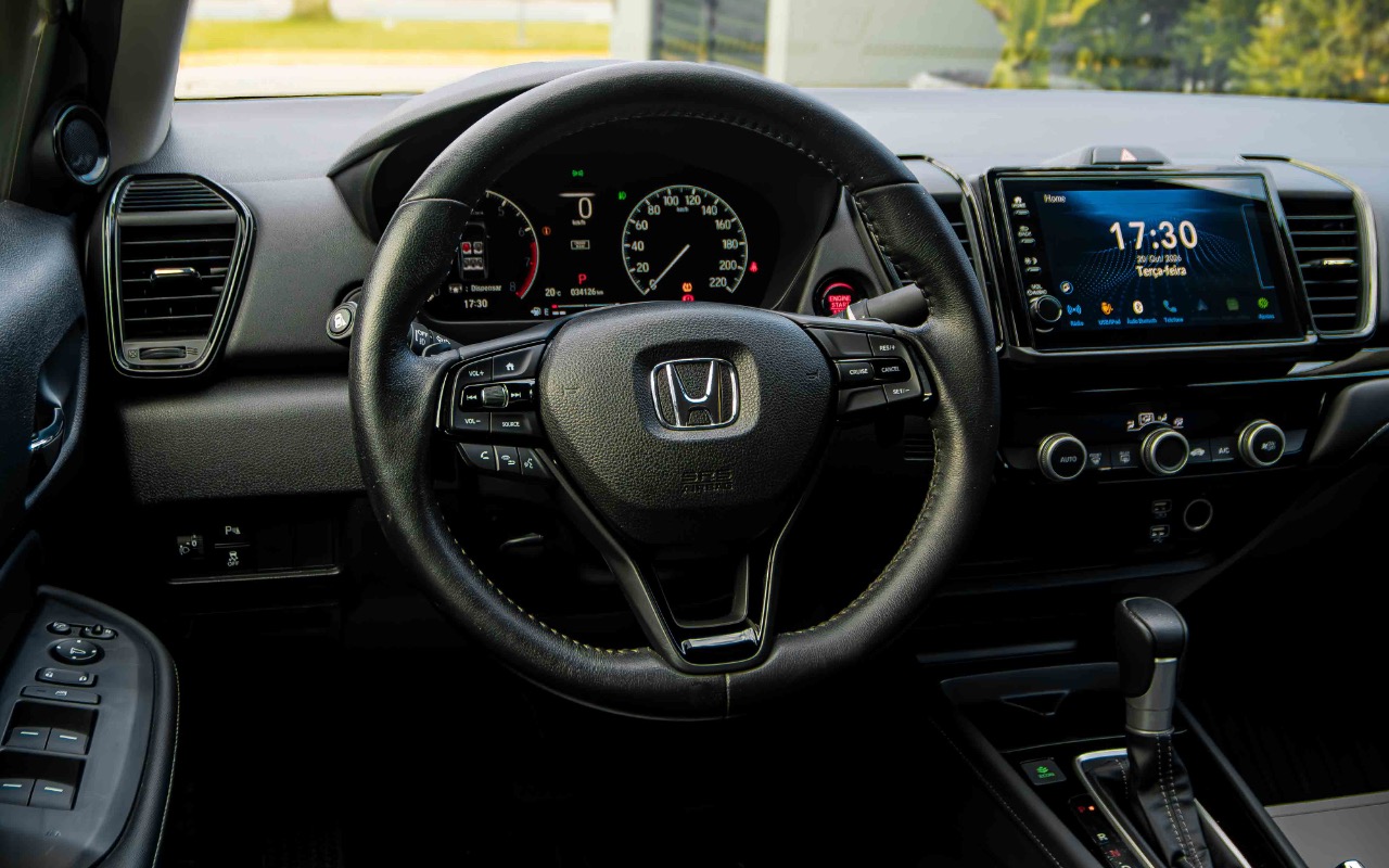 imagem-https://www.socarrao.com.br/sc-vehicle-images-prod/4410730/1792585508794-SU1HXzM3OTkuanBn.jpg