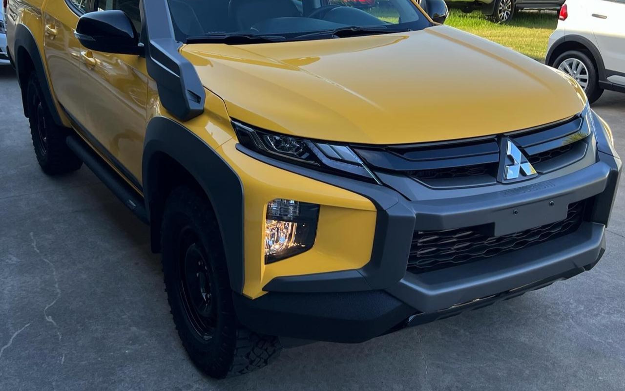imagem-https://www.socarrao.com.br/sc-vehicle-images-prod/4410732/1792585537373-V2hhdHNBcHAgSW1hZ2UgMjAyNi0wOS0yOCBhdCAxNS40My40MS5qcGVn.jpeg