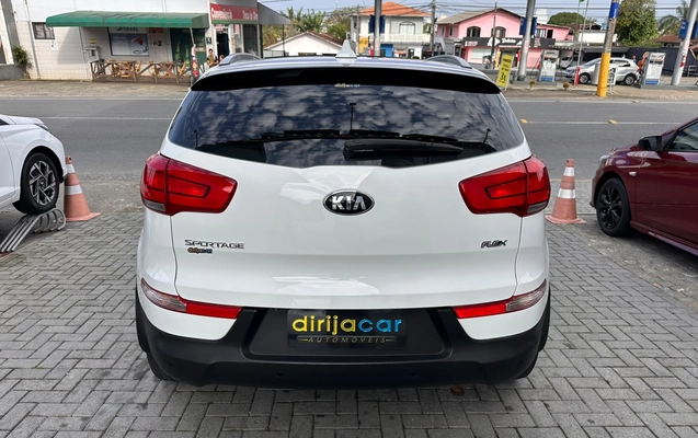 imagem-https://www.socarrao.com.br/sc-vehicle-images-prod/4410779/1792585779084-a1f054b1-18c0-4759-8bfd-878b3fe4a6cf.jpeg