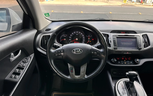 imagem-https://www.socarrao.com.br/sc-vehicle-images-prod/4410779/1792585779092-7a430579-cc59-4791-ae38-9dbdd94b1c6c.jpeg
