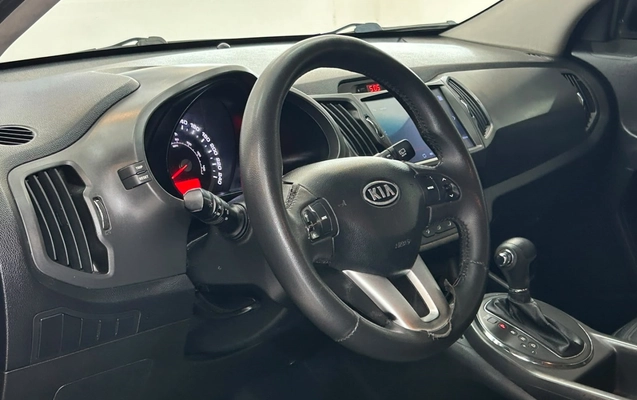 imagem-https://www.socarrao.com.br/sc-vehicle-images-prod/4410809/1792585982517-8_092356.jpg