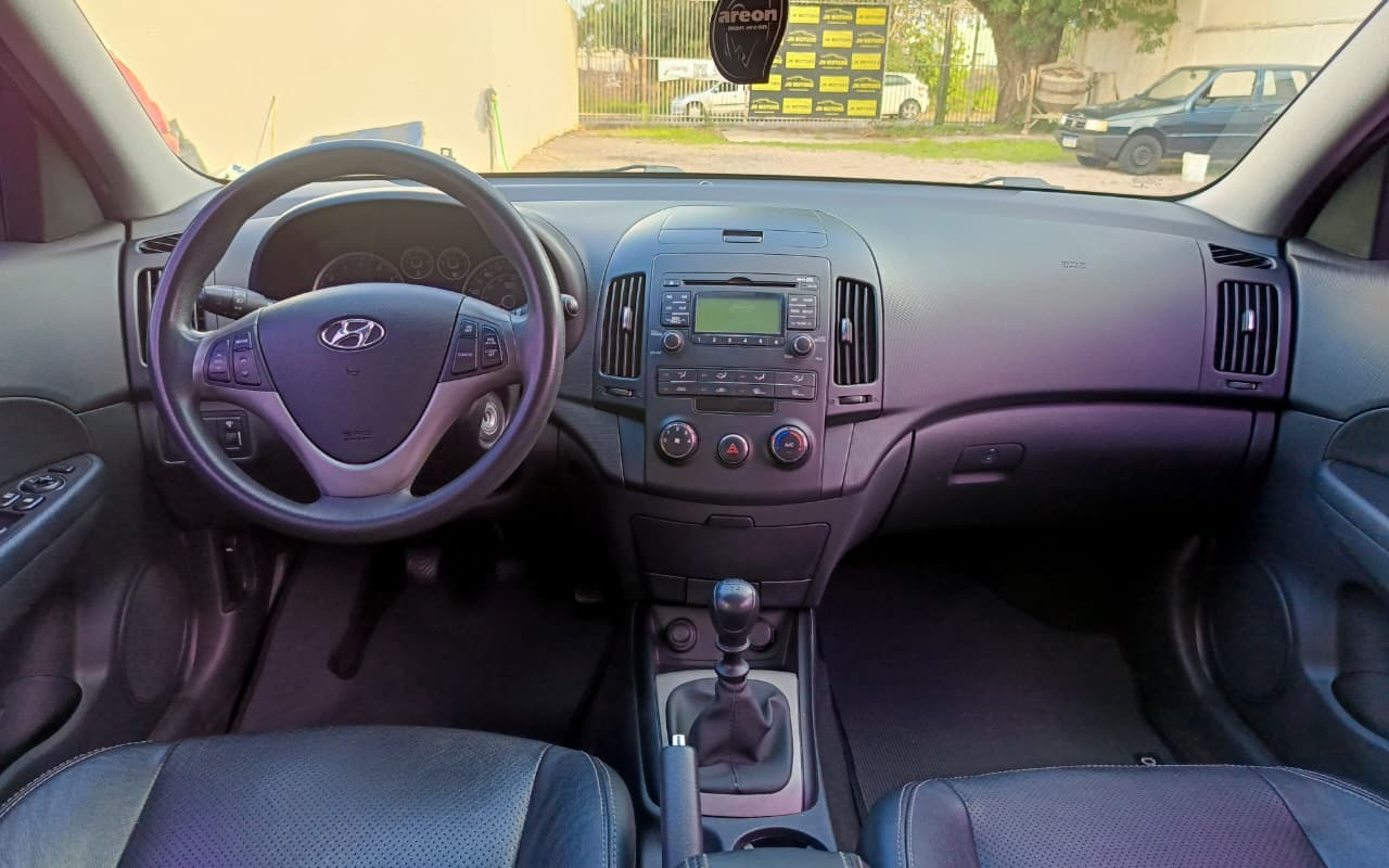 imagem-https://www.socarrao.com.br/sc-vehicle-images-prod/4410828/1792586140068-MmE4MWJiZDAtZmE1OS00MjdlLWE3NjAtNjhjMGIwZmQyNzIzLmpwZw.jpg