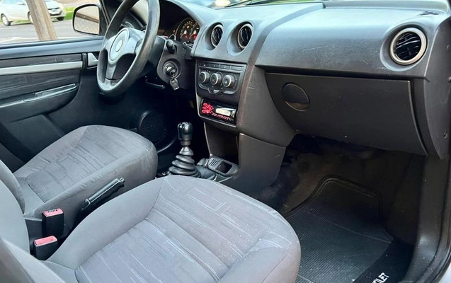 imagem-https://www.socarrao.com.br/sc-vehicle-images-prod/4410847/1792586339395-8531465_1_B_820063ee92.jpeg