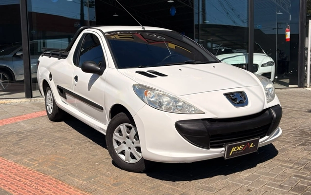 imagem-https://www.socarrao.com.br/sc-vehicle-images-prod/4410850/1792586288792-12704a13de5c4bc398f0fa252995fe29_1792586238184.jpg