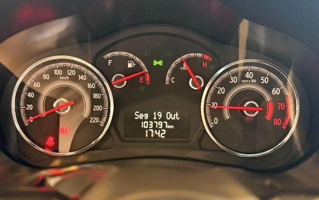 imagem-https://www.socarrao.com.br/sc-vehicle-images-prod/4410858/1792586332270-8556714_11_B_21448d47b2.jpeg