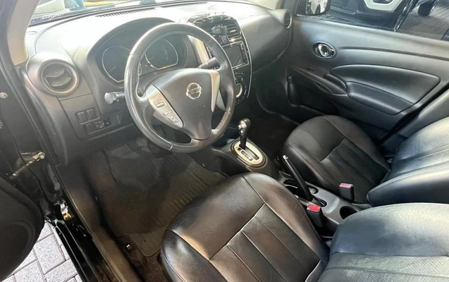 imagem-https://www.socarrao.com.br/sc-vehicle-images-prod/4410864/1792586367724-8590125_12_B_db874cb196.jpeg