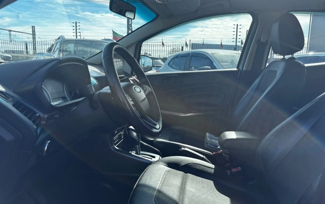 imagem-https://www.socarrao.com.br/sc-vehicle-images-prod/4410894/1792586514947-jDNABLppQhHS2foCp6DHHjeWEJntFv9Q.jpg