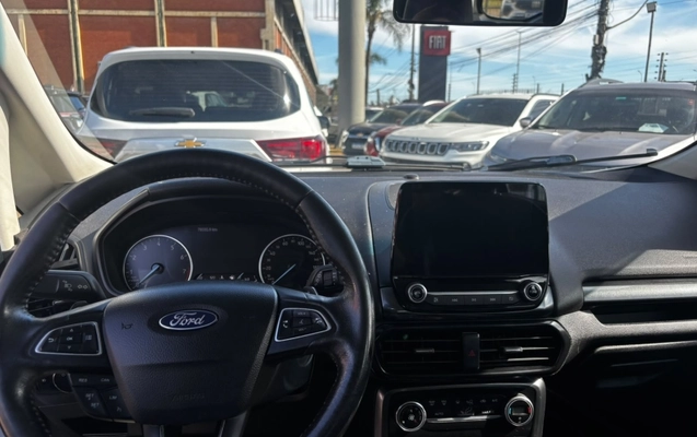 imagem-https://www.socarrao.com.br/sc-vehicle-images-prod/4410894/1792586514951-ovwTRr4s7LiIX9z73MoDNe4MidhuoWOg.jpg