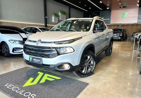 Fiat Toro 2017 Prata — foto 1 de 3
