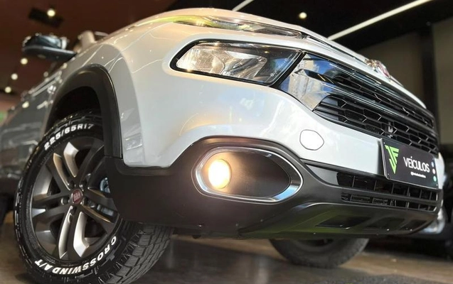 imagem-https://www.socarrao.com.br/sc-vehicle-images-prod/4410947/1792586888228-8590732_1_B_a5cc1fa738.jpeg