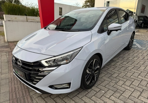 Nissan VERSA 2024 Cinza — foto 1 de 3