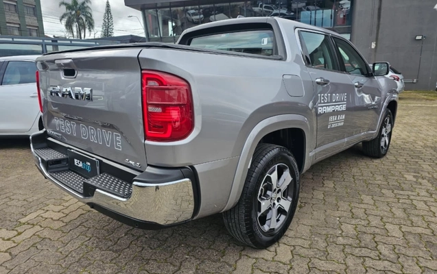 imagem-https://www.socarrao.com.br/sc-vehicle-images-prod/4411054/1792587761682-7IzVInAjmmZ3KqQnLSt3IfUJVyCzRiFE.jpg