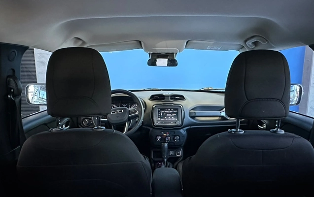 imagem-https://www.socarrao.com.br/sc-vehicle-images-prod/4411085/1792587939931-NzI3OWQyOTYtNTllZS00ZTQ0LWFlOWItOTliZDJkM2Y4ZTVhLmpwZw.jpg