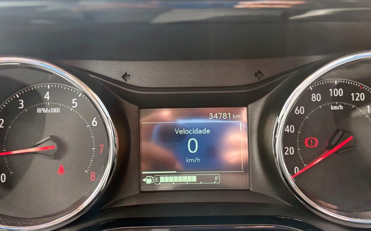 imagem-https://www.socarrao.com.br/sc-vehicle-images-prod/4411095/1792587995715-V2hhdHNBcHAgSW1hZ2UgMjAyNi0xMC0yMSBhdCAwOS40Ni4yOSAoMSkuanBlZw.jpeg