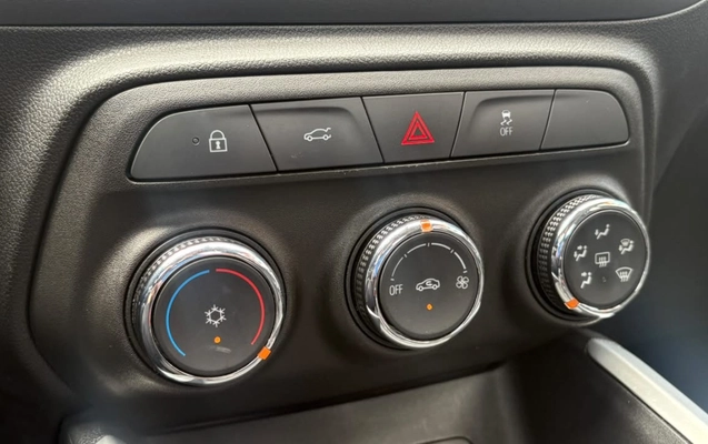 imagem-https://www.socarrao.com.br/sc-vehicle-images-prod/4411095/1792587996225-V2hhdHNBcHAgSW1hZ2UgMjAyNi0xMC0yMSBhdCAwOS40Ni4zMCAoMikuanBlZw.jpeg