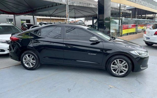 imagem-https://www.socarrao.com.br/sc-vehicle-images-prod/4411099/1792588016869-95bca16a66d44e279a6270c3eb70c59e_1792586823277.jpg