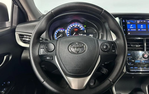 imagem-https://www.socarrao.com.br/sc-vehicle-images-prod/4411106/1792870030103-8566910_8_B_d5302d96d8.jpeg