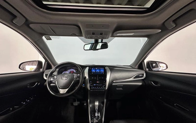 imagem-https://www.socarrao.com.br/sc-vehicle-images-prod/4411106/1792870030107-8566910_10_B_7b3d4c3659.jpeg
