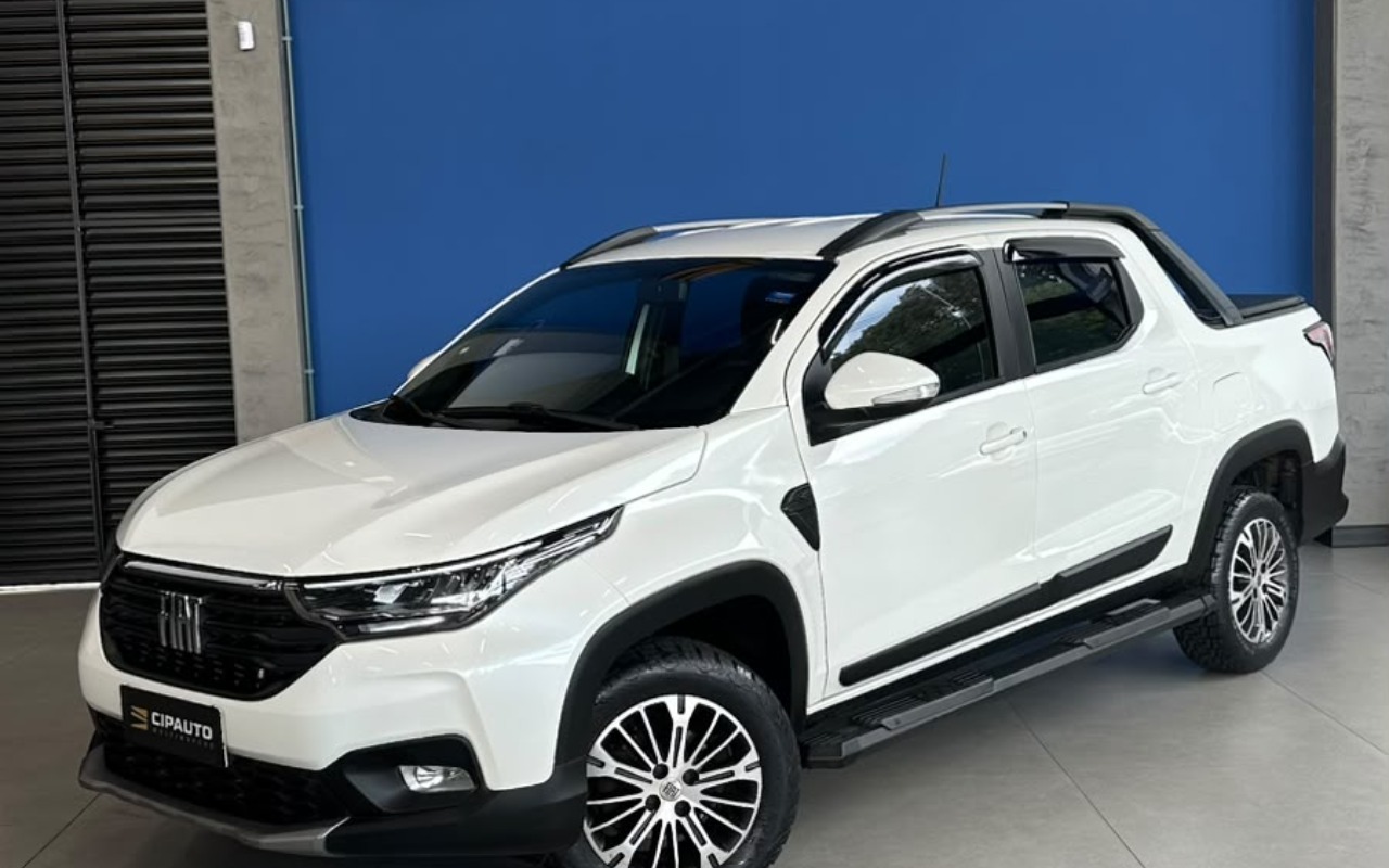 Fiat Strada 2021 Branco — foto 1 de 3