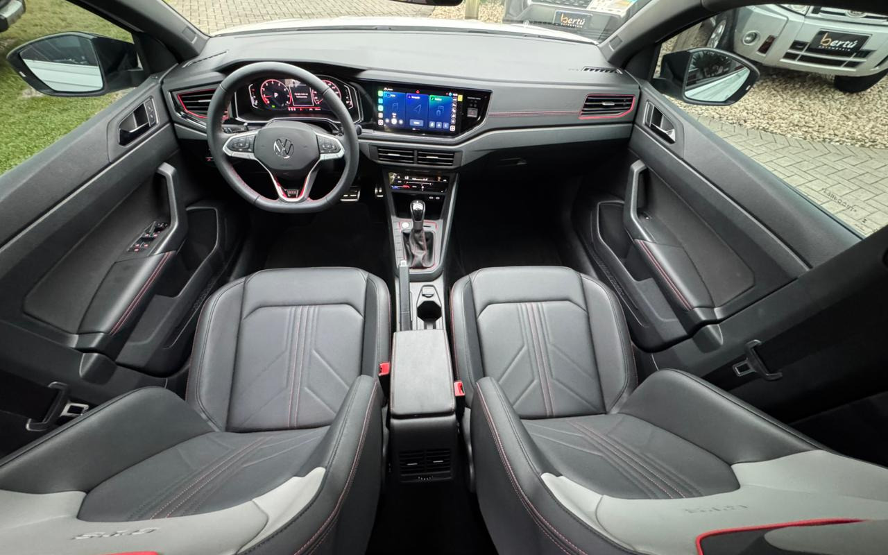 imagem-https://www.socarrao.com.br/sc-vehicle-images-prod/4411159/1792588474192-V2hhdHNBcHAgSW1hZ2UgMjAyNi0wNi0wMiBhdCAxNS4wMS4xMyAoMSkuanBlZw.jpeg
