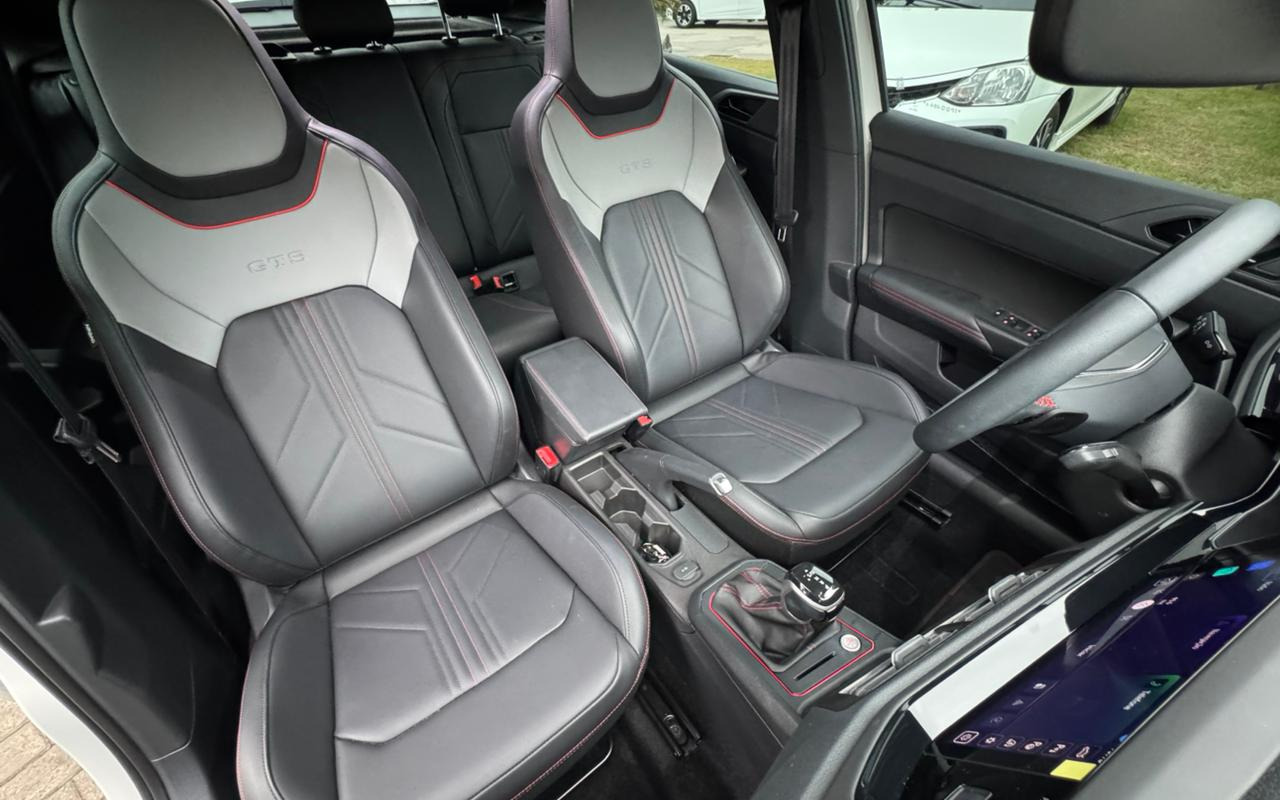 imagem-https://www.socarrao.com.br/sc-vehicle-images-prod/4411159/1792588474639-V2hhdHNBcHAgSW1hZ2UgMjAyNi0wNi0wMiBhdCAxNS4wMS4xMCAoMikuanBlZw.jpeg