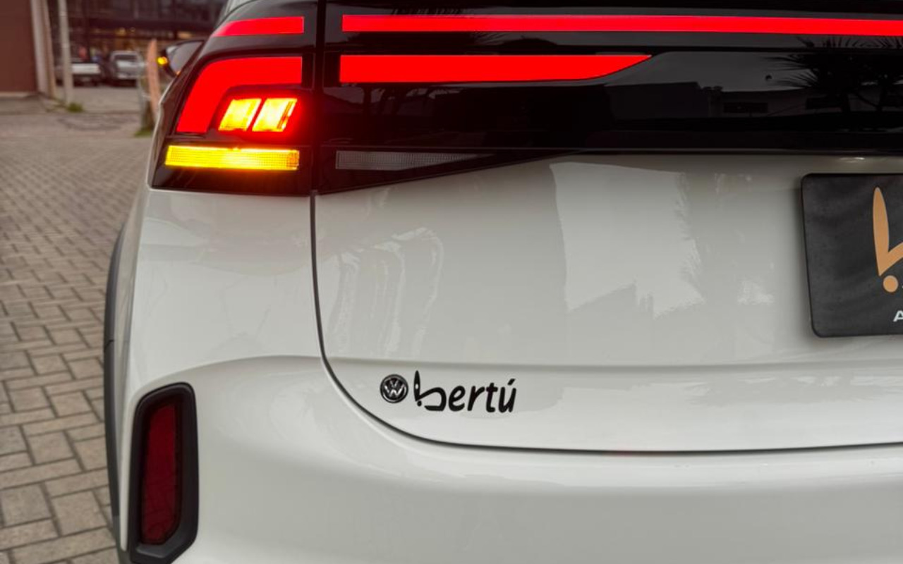 imagem-https://www.socarrao.com.br/sc-vehicle-images-prod/4411159/1792588475379-V2hhdHNBcHAgSW1hZ2UgMjAyNi0wNi0wMiBhdCAxNS4wMS4xMSAoMSkuanBlZw.jpeg