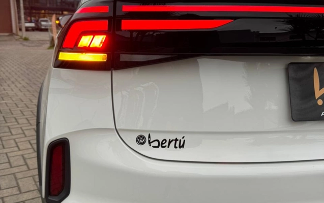 imagem-https://www.socarrao.com.br/sc-vehicle-images-prod/4411159/1792588475379-V2hhdHNBcHAgSW1hZ2UgMjAyNi0wNi0wMiBhdCAxNS4wMS4xMSAoMSkuanBlZw.jpeg