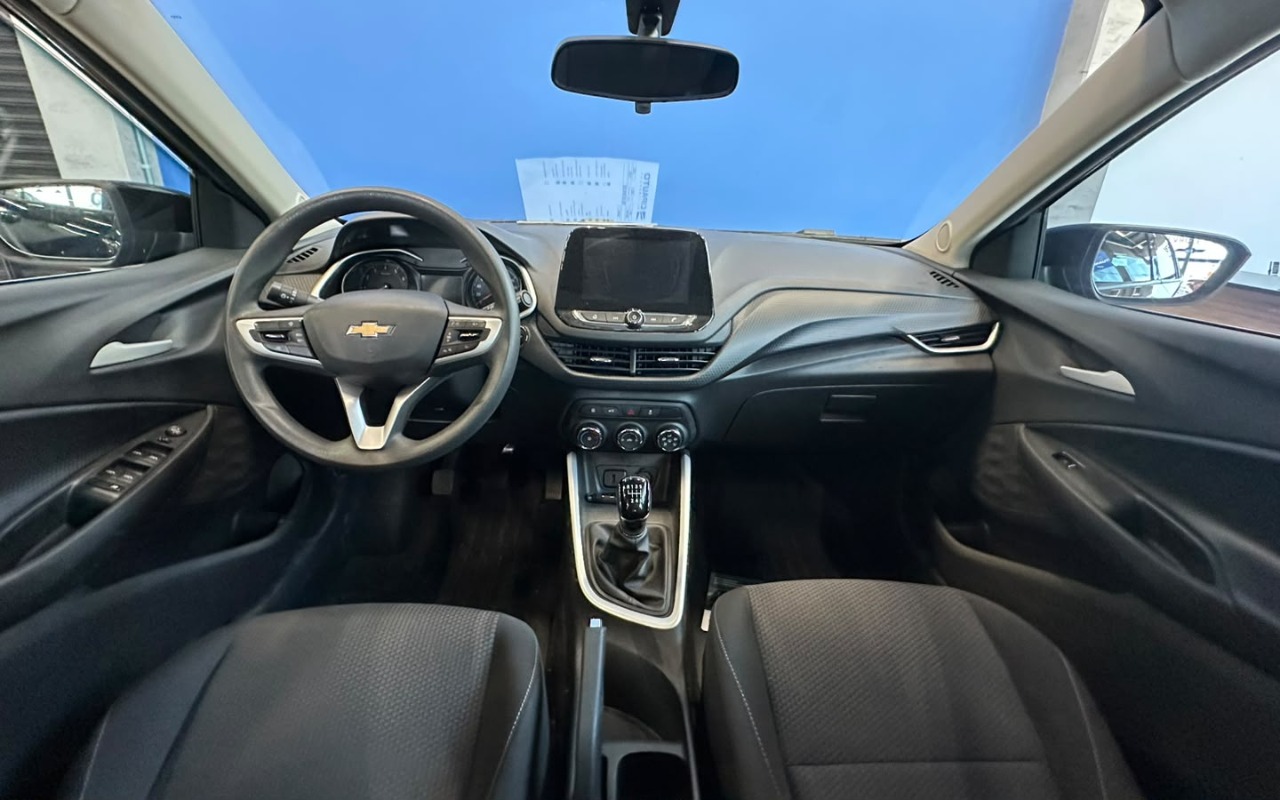 imagem-https://www.socarrao.com.br/sc-vehicle-images-prod/4411214/1792588669776-YmFhNDZmNzItODBkMi00YmNkLTkzNTMtMmNkOTU3MjlhMTk4LmpwZw.jpg