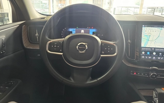 imagem-https://www.socarrao.com.br/sc-vehicle-images-prod/4411231/1792588775358-PDGC4X0UsjZdvuPkibd7MOjsZEHWQhQD.jpg