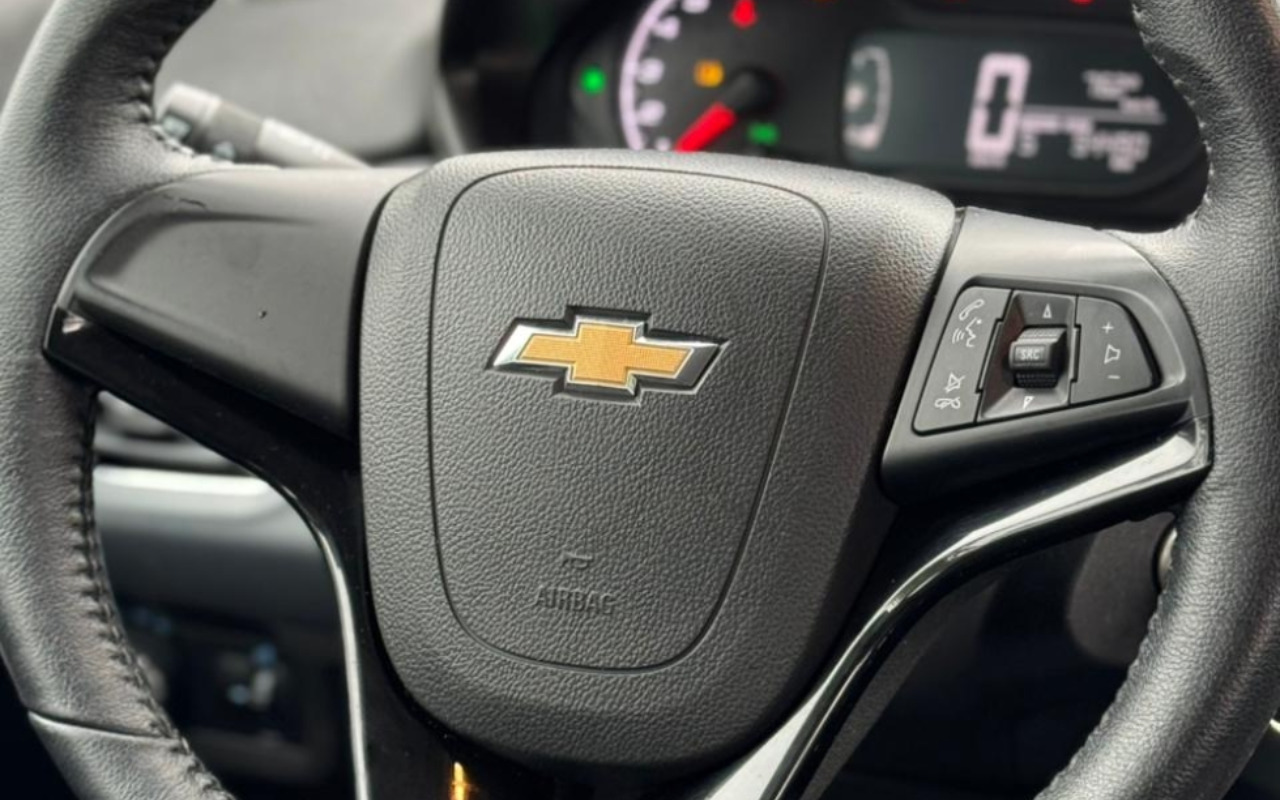 imagem-https://www.socarrao.com.br/sc-vehicle-images-prod/4411238/1792588825103-MTc4MjkyNzcxM193aGF0c2FwcF9pbWFnZV8yMDI2LTA2LTMwX2F0XzE0LjQ1LjM4X18xXy5qcGVn.jpeg