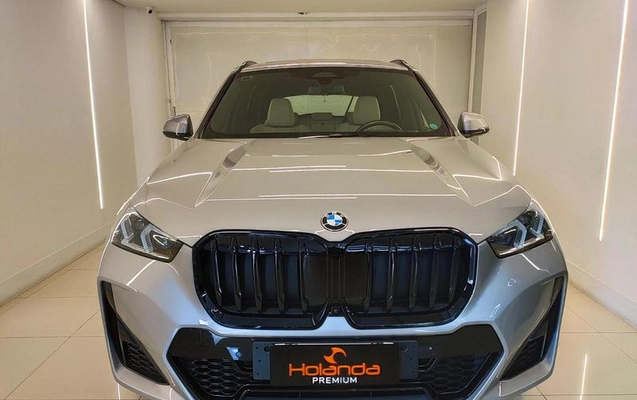 imagem-https://www.socarrao.com.br/sc-vehicle-images-prod/4411241/1792589008515-8503368_1_B_e51ed24e2e.jpeg