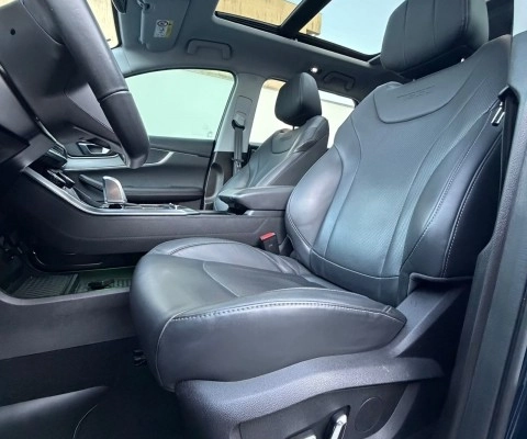 imagem-https://www.socarrao.com.br/sc-vehicle-images-prod/4411246/1792589349606-640_480_caoa-chery-tiggo-8-max-drive-tiggo-8-1-6t-gdi-txs-max-drive-dct-23-24-f8c1c3-9.jpg