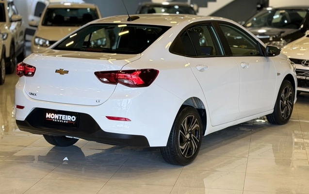 imagem-https://www.socarrao.com.br/sc-vehicle-images-prod/4411258/1792589141285-9_102453.jpg