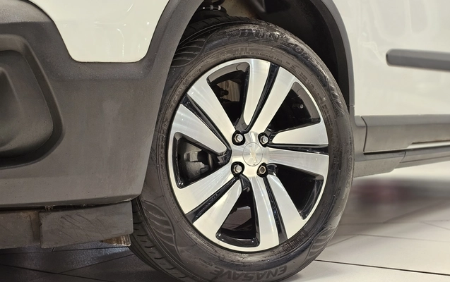 imagem-https://www.socarrao.com.br/sc-vehicle-images-prod/4411263/1792589168669-1_025116.jpg