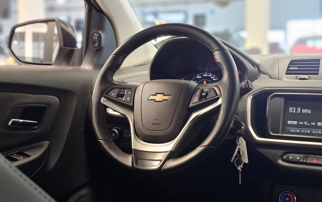 imagem-https://www.socarrao.com.br/sc-vehicle-images-prod/4411263/1792589168690-1_025222.jpg
