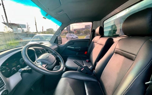 imagem-https://www.socarrao.com.br/sc-vehicle-images-prod/4411264/1792589189748-8586071_15_B_adb52f376e.jpeg