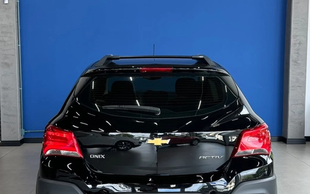 imagem-https://www.socarrao.com.br/sc-vehicle-images-prod/4411270/1792589205419-ZjBmZTk0NjktNmMwZi00NTA0LTgxOTItZDQ3NjBkOTdmYmYzLmpwZw.jpg