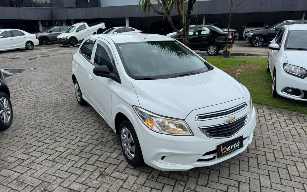 imagem-https://www.socarrao.com.br/sc-vehicle-images-prod/4411273/1792589220688-V2hhdHNBcHAgSW1hZ2UgMjAyNi0wMi0yNCBhdCAxNS41OC4xMCAoMykuanBlZw.jpeg