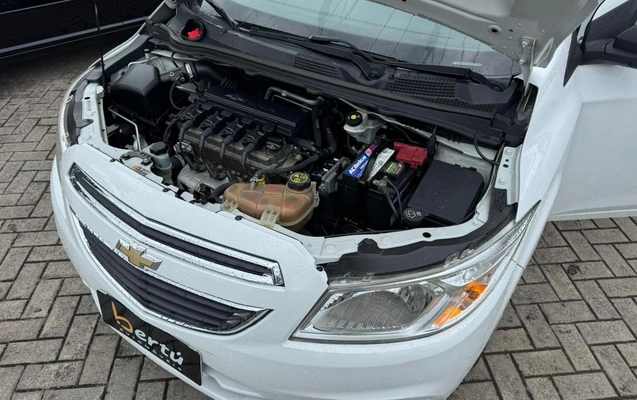 imagem-https://www.socarrao.com.br/sc-vehicle-images-prod/4411273/1792589221199-V2hhdHNBcHAgSW1hZ2UgMjAyNi0wMi0yNCBhdCAxNS41OC4xMSAoMSkuanBlZw.jpeg