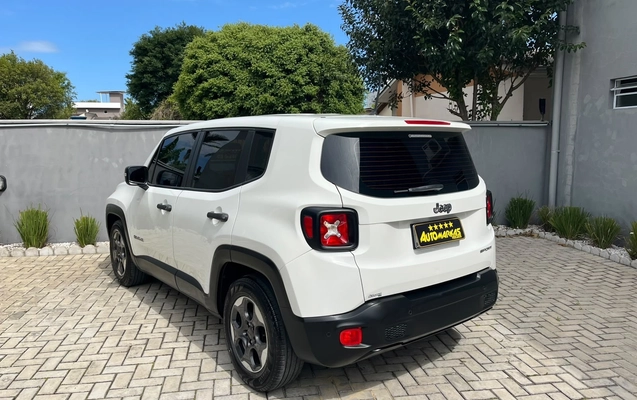 imagem-https://www.socarrao.com.br/sc-vehicle-images-prod/4411323/1792589449743-f112d5bf217c48cd807eeebd6a7724af_1792589203699.jpg