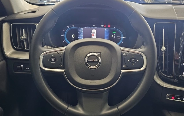 imagem-https://www.socarrao.com.br/sc-vehicle-images-prod/4411326/1792589494797-vJsm6ZJOPdlRNUUUbj8b8QMEtPu9GKQx.jpg