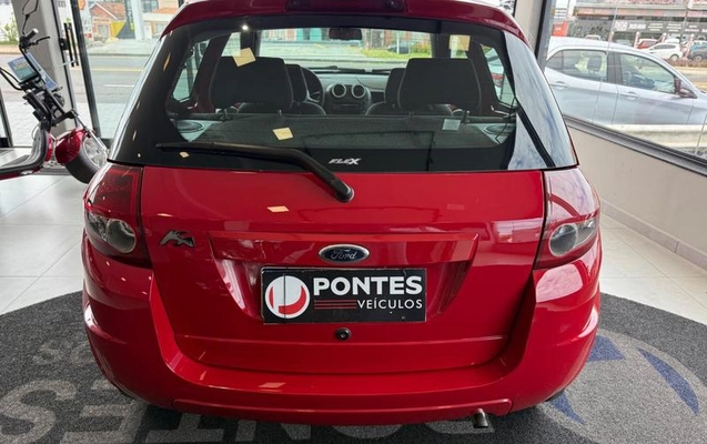 imagem-https://www.socarrao.com.br/sc-vehicle-images-prod/4411332/1792589559514-8557010_3_B_1b1bfe595a.jpeg