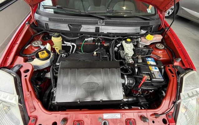 imagem-https://www.socarrao.com.br/sc-vehicle-images-prod/4411332/1792589559547-8557010_10_B_88c0ab0a2f.jpeg