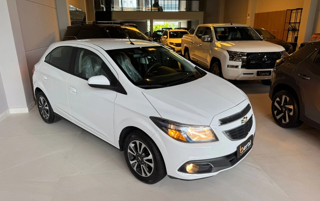 imagem-https://www.socarrao.com.br/sc-vehicle-images-prod/4411346/1792589595989-V2hhdHNBcHAgSW1hZ2UgMjAyNi0wNi0xNSBhdCAxMC4zMi40NS5qcGVn.jpeg
