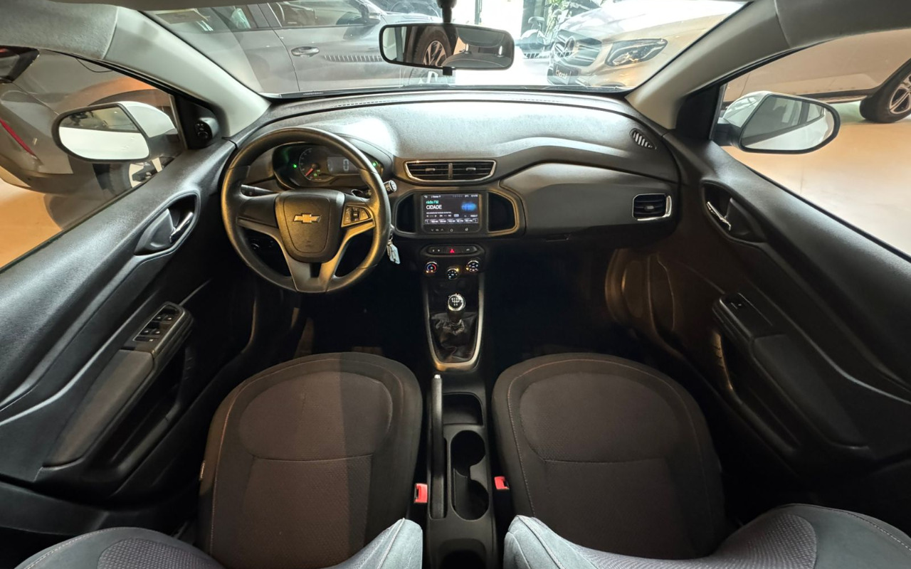 imagem-https://www.socarrao.com.br/sc-vehicle-images-prod/4411346/1792589596294-V2hhdHNBcHAgSW1hZ2UgMjAyNi0wNi0xNSBhdCAxMC4zMi40Ny5qcGVn.jpeg